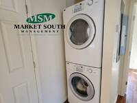 $1,325 / Month Apartment For Rent: 1102 E 33rd Street Unit D - Market South Manage...