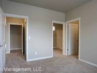 $1,965 / Month Apartment For Rent: 1857 Wiltsey Rd S - 317 - WHITE OAK LUXURY A BE...