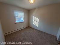 $1,099 / Month Apartment For Rent: 655 W Larpenteur Ave 11 - BBH Management Compan...