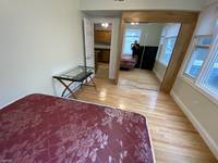 $5,556 / Month Apartment For Rent