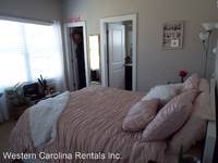 $580 / Month Room For Rent: 1 Landing Lane - The Landing At Western Carolin...