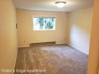 $1,495 / Month Apartment For Rent: 12730 SE McLoughlin Blvd Unit 206 - Water's Edg...