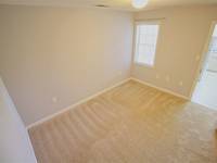 $575 / Month Room For Rent: University Woods Apartments By NCSU (Rent By Ro...