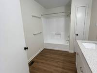 $1,700 / Month Apartment For Rent: 1070 Parkside Court North - Parkside Apartments...