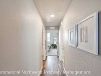 $1,500 / Month Apartment For Rent: 11143-102 W Ashburn Lane - Commercial Northwest...