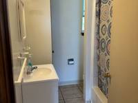 $950 / Month Townhouse For Rent: Beds 2 Bath 1 Sq_ft 900- Www.turbotenant.com | ...
