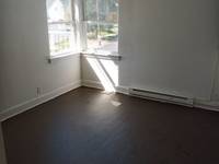 $700 / Month Apartment For Rent