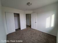 $1,450 / Month Apartment For Rent: 707 NE 3rd Ave - #2 - Portfolio Real Estate | I...