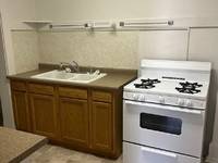 $650 / Month Apartment For Rent: 910 2nd Ave North - 910 2nd Ave N #4 - Connecti...