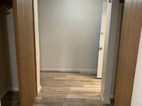 $825 / Month Apartment For Rent: 220 E 12th St - SH8 - Studio, 1 And 2 Bedroom U...