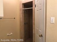 $1,100 / Month Apartment For Rent: 4674 Marlboro - Augusta, REALTORS | ID: 3561390