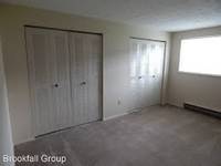 $700 / Month Apartment For Rent: 7350-7410 WEST BLVD - 7400-113 - Brookfall Grou...