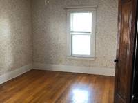 $975 / Month Apartment For Rent: 1529 Grove Ave - Lower - Success Property Manag...