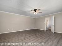 $2,700 / Month Home For Rent: 2509 Riviera Drive - Asset Management Of Fort S...