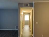 $1,050 / Month Apartment For Rent: 2231 Shadow Valley Road 2221-G - Unicorn Proper...