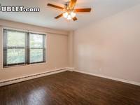 $2,600 / Month Apartment For Rent