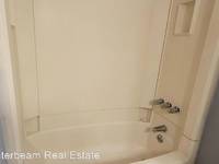$935 / Month Apartment For Rent: 8291 Old Kings Rd South #01 - Centerbeam Real E...