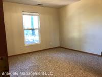 $1,095 / Month Apartment For Rent: 5858 Beechwood Drive A - Briargate Management L...