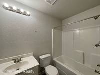 $1,450 / Month Apartment For Rent: 1806 B Clovis Drive - Linnemann Realty | ID: 11...