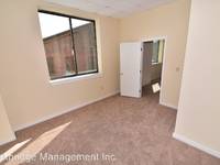 $1,300 / Month Apartment For Rent: 41 Deforest Street B12 - Oakbridge Management I...