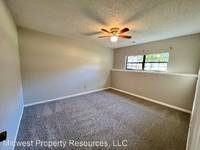 $1,485 / Month Home For Rent: 507A SE 3rd Terr - Midwest Property Resources, ...