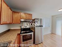 $2,200 / Month Apartment For Rent: 705 Rainier Blvd N - 1 - Jevons Property Manage...