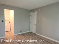 $1,295 / Month Home For Rent: 3907 Clearacre Lane #18 - Stapleton Real Estate...