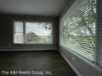 $1,895 / Month Apartment For Rent: 5107 Washington Street - 12 - The AIM Realty Gr...