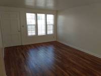 $1,000 / Month Apartment For Rent: 1144 NE Freemont Ave - Pioneer Management, Inc ...