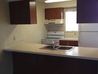 $1,095 / Month Apartment For Rent: Sagecrest Apartments - 182 1370 Sagecrest Drive...