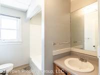 $550 / Month Apartment For Rent: 805 W. University Ave. #2 - MiddleTown Property...