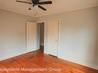 $1,175 / Month Apartment For Rent: 128 E Rowland - 128 - Downstairs - Crosspointe ...