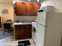 $710 / Month Room For Rent: 510 E Clark - Smile Student Living | ID: 9097641