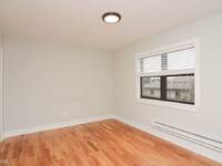 $1,595 / Month Apartment For Rent: Phenomenal 1 Bed, 1 Bath At Elm + Green Bay (Hi...