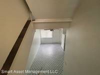 $1,350 / Month Apartment For Rent: 8889 N Swan Rd. Unit E - Smart Asset Management...