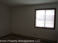 $725 / Month Apartment For Rent: 110 10th Avenue SE - 103 - Premier Property Man...