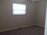 $800 / Month Apartment For Rent: 7835-7 N Main - Dayton 7835 - 7919 Main | ID: 1...