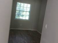 $1,029 / Month Apartment For Rent: 1717 White Oak Road - E03 - The Oaks At Northsh...
