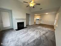 $1,299 / Month Apartment For Rent: 3523 North Roxboro St. 7B - Regency Place | Id:...