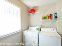 $850 / Month Apartment For Rent: 1407 1/2 W. Jackson St. - MiddleTown Property G...