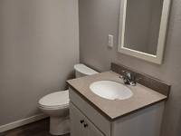 $1,150 / Month Apartment For Rent: 505 W. Fourth Street - Apt. 17 - Assurance Prop...