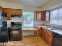 $1,300 / Month Apartment For Rent: 4949 Roma Ave NE - NH-44 44 - Mid-century Livin...