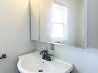 $750 / Month Apartment For Rent: 1809 1/2 N. Glenwood Ave. - MiddleTown Property...