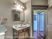 $1,395 / Month Apartment For Rent: 1004 N. 192nd Ct Unit 108 - MODS (Mobile On Dem...