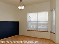 $2,245 / Month Apartment For Rent: 3413 SW Moss St - #A House - Rental Management ...
