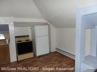 $650 / Month Home For Rent: 925 E 9th Apt C - McGraw REALTORS - Megan Alexa...