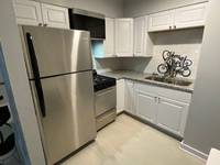 $1,175 / Month Apartment For Rent: 300 N Highland Street 19 - Stella Maris Propert...
