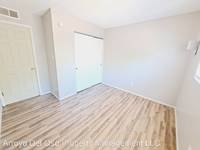 $895 / Month Apartment For Rent: 220 GENERAL STILWELL ST NE - Unit D - Arroyo De...