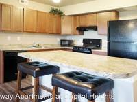 $1,195 / Month Apartment For Rent: 4216 E 50th Street - Broadway Apartments At Cap...