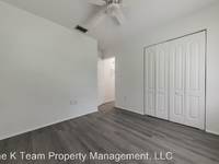 $1,500 / Month Apartment For Rent: 430 Ave B NE - Apt C - The K Team Property Mana...